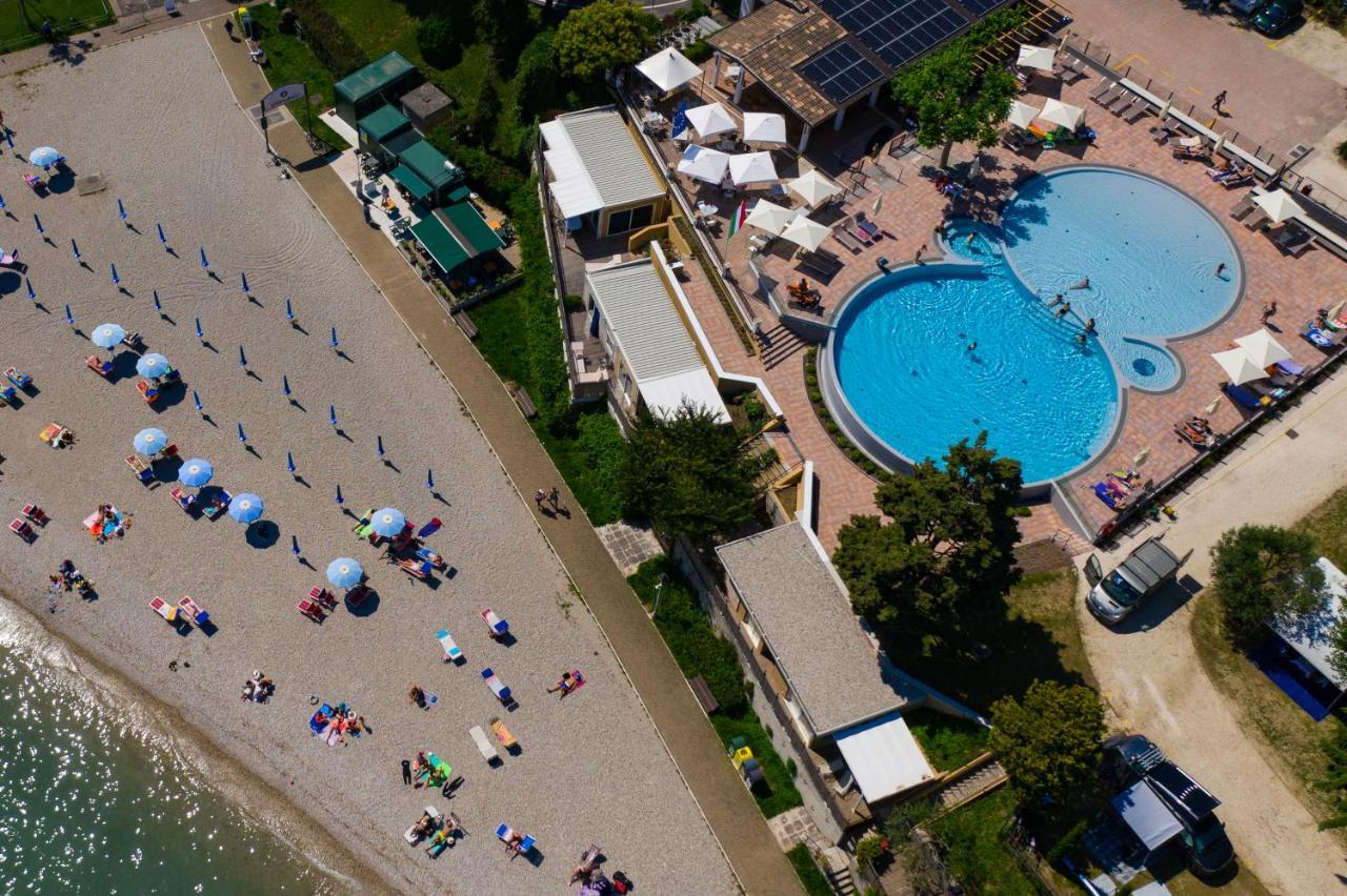 Camping Bergamini Peschiera del Garda Exteriér fotografie